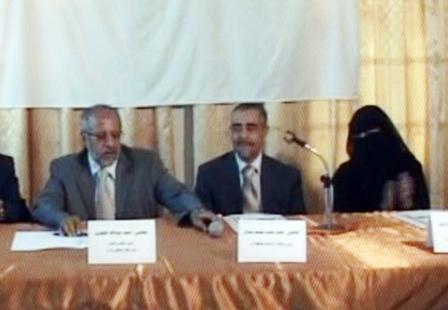 محافظ إب في الجلسة الافتتاحية للورشة يوم الأربعاء الماضي